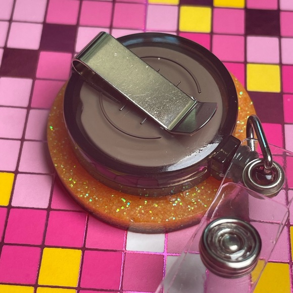 Halloween “eyeball” badge reel - Picture 2 of 2